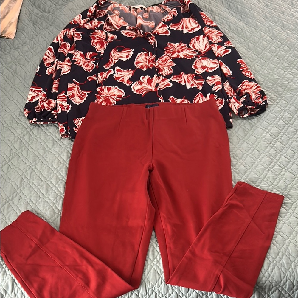 Red Women's Pants